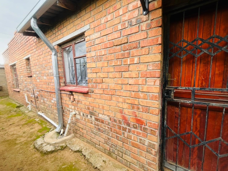 4 Bedroom Property for Sale in Grasslands Free State